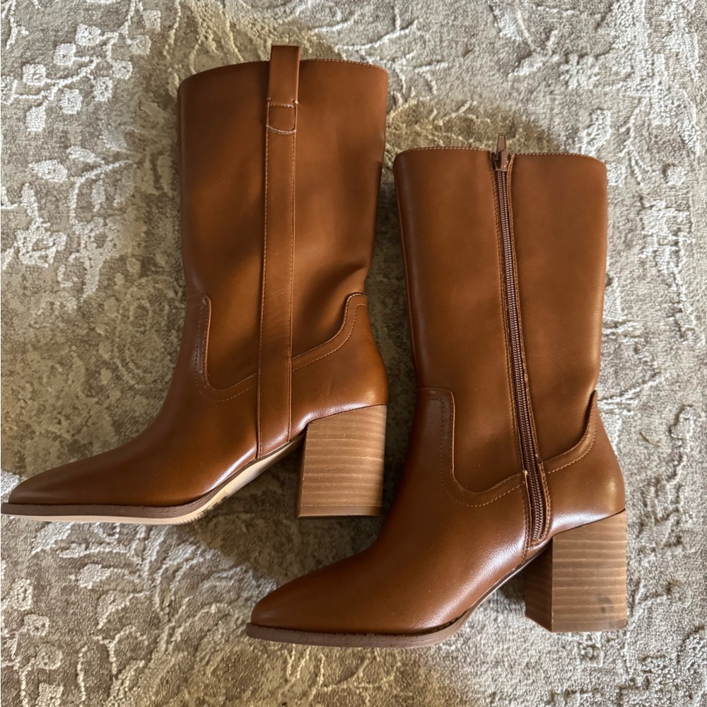 SOLD Dolce vita Brown Leather Women's Boots size 5.5